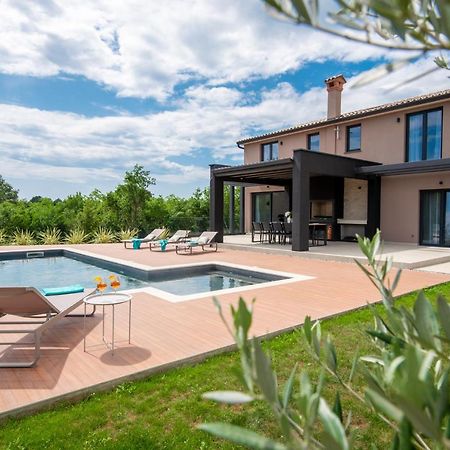 Villa Zara Santalezi Екстериор снимка