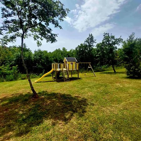 Villa Zara Santalezi Екстериор снимка