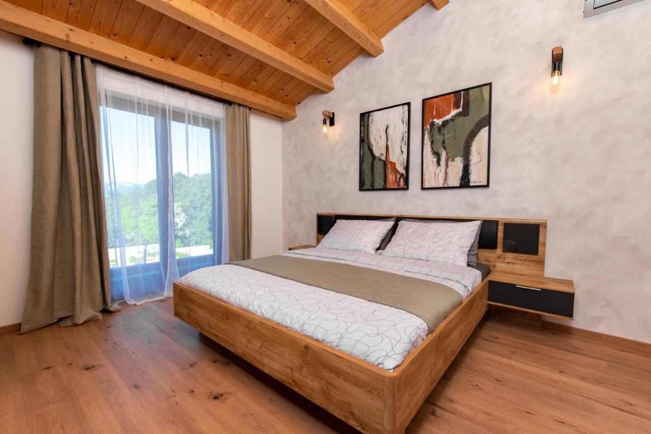 Villa Zara Santalezi Екстериор снимка