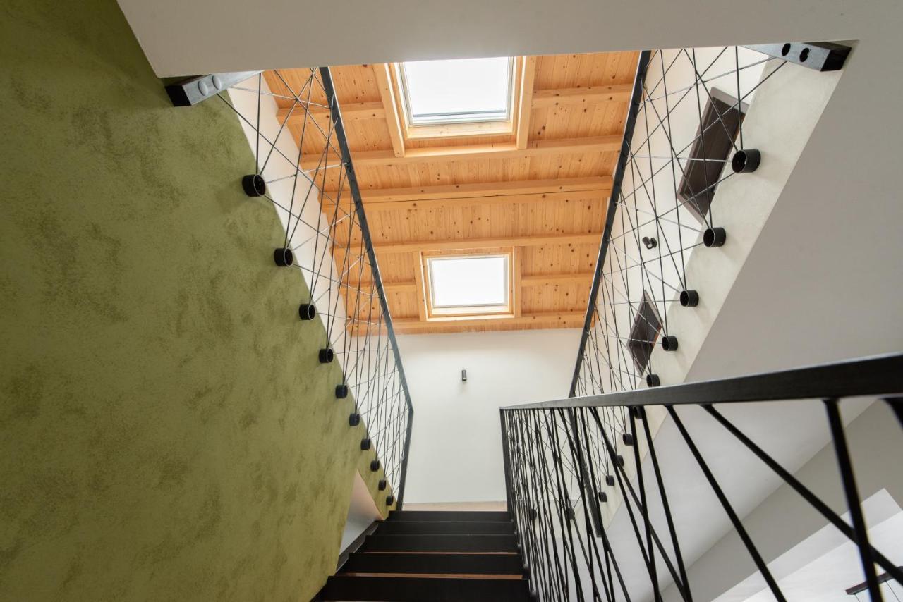 Villa Zara Santalezi Екстериор снимка